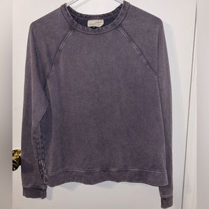 Universal Thread Crew Neck
